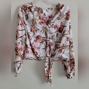 H&M Sz 8 floral tie knot top